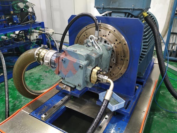 鋼廠連鑄機力士樂液壓系統維修改造方案解析